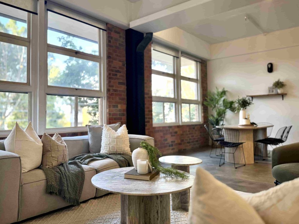 Foxy Home Staging - staged property